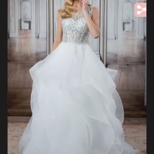 Pnina Tornai Wedding Dress SZ 6